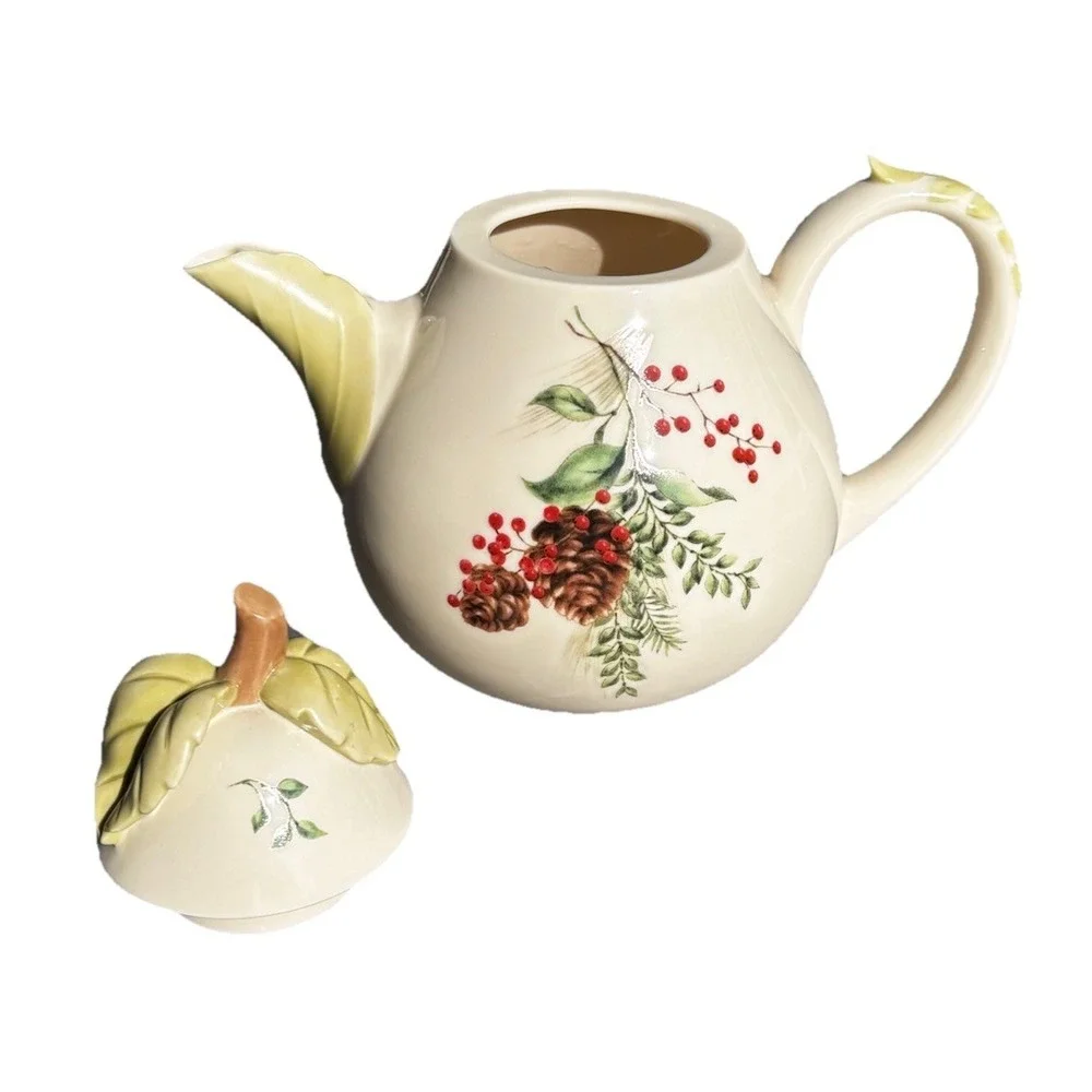 Lenox Williamsburg Boxwood Pine Holiday Teapot Lid Pinecone Berry Festive